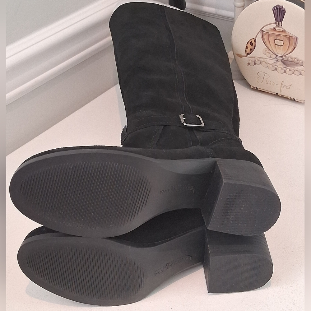 Koolaburra Tall Black Suede Heeled Boots Like New Sz 8.5M - Picture 7 of 9